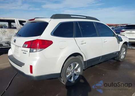 2010 Subaru Outback 3.6R Premium z USA, uszkodzony, nr VIN 4S4BRDHC8A2321872